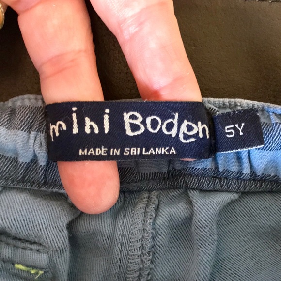 Mini Boden cotton drawstring shorts - Picture 3 of 4